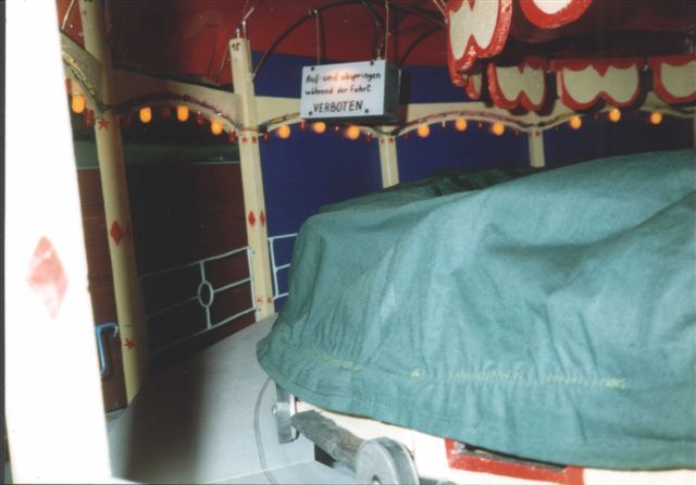 Verdeck schlie&szlig;t